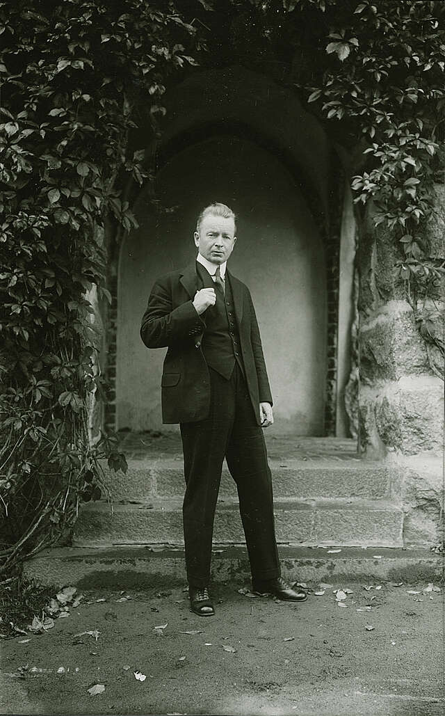 Kuukauden suunnittelija: Eliel Saarinen