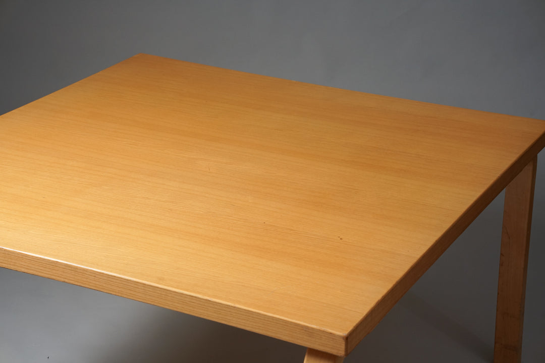 Dining table, Alvar Aalto, Artek, 1980/1990s