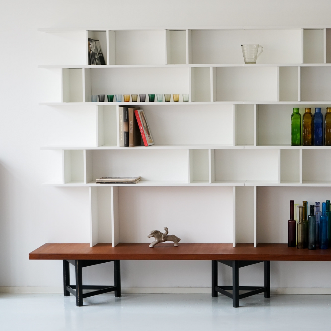 Bookshelf model "Välipala", Hiort af Ornäs, Huonekaluliike Mikko Nupponen, 1950s