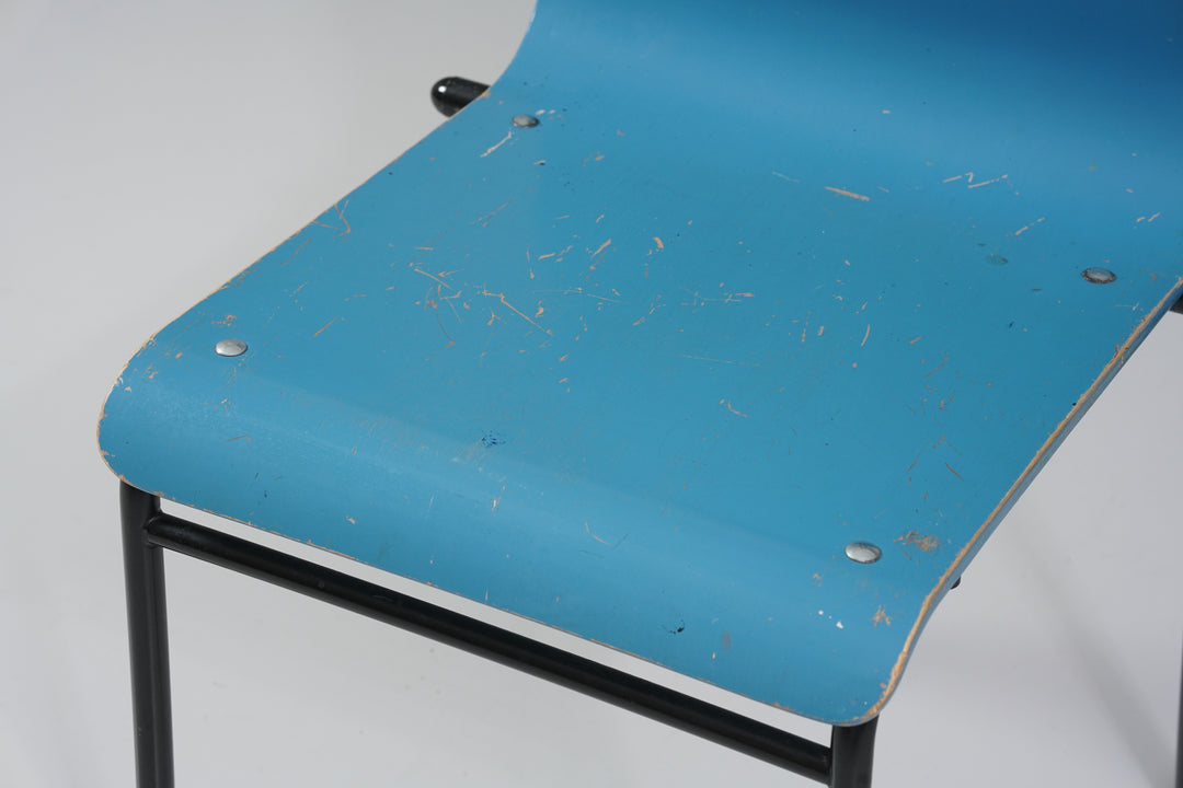Rare model "Atski" chair, Yrjö Kukkapuro, Avarte, 1980s