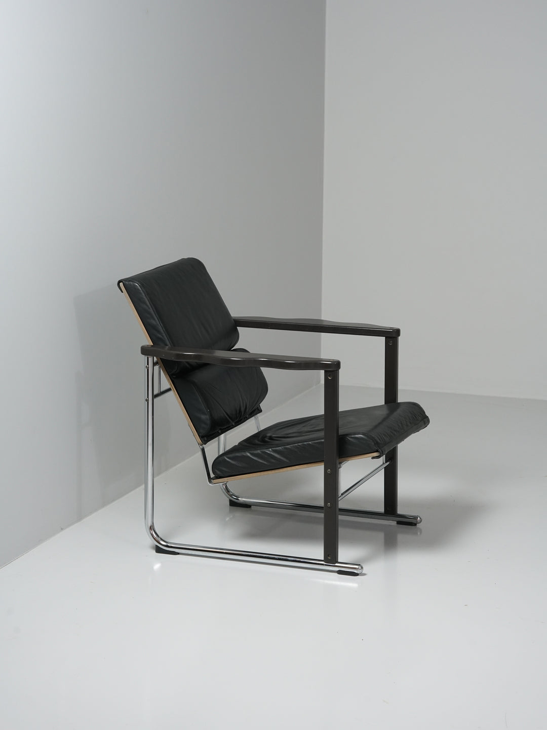 Armchair model "Experiment", Yrjö Kukkapuro, Avarte, 1980s