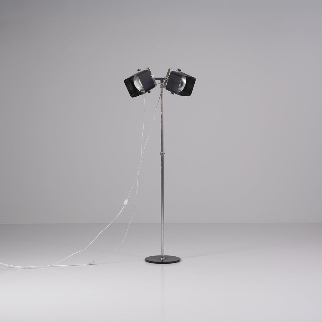Floor light model 100E, Yrjö Kukkapuro, Haimi, 1970s