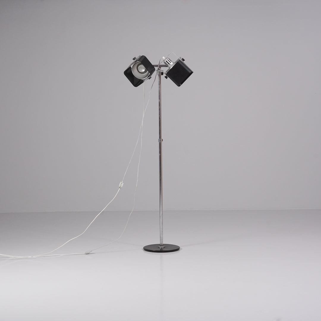 Floor light model 100E, Yrjö Kukkapuro, Haimi, 1970s