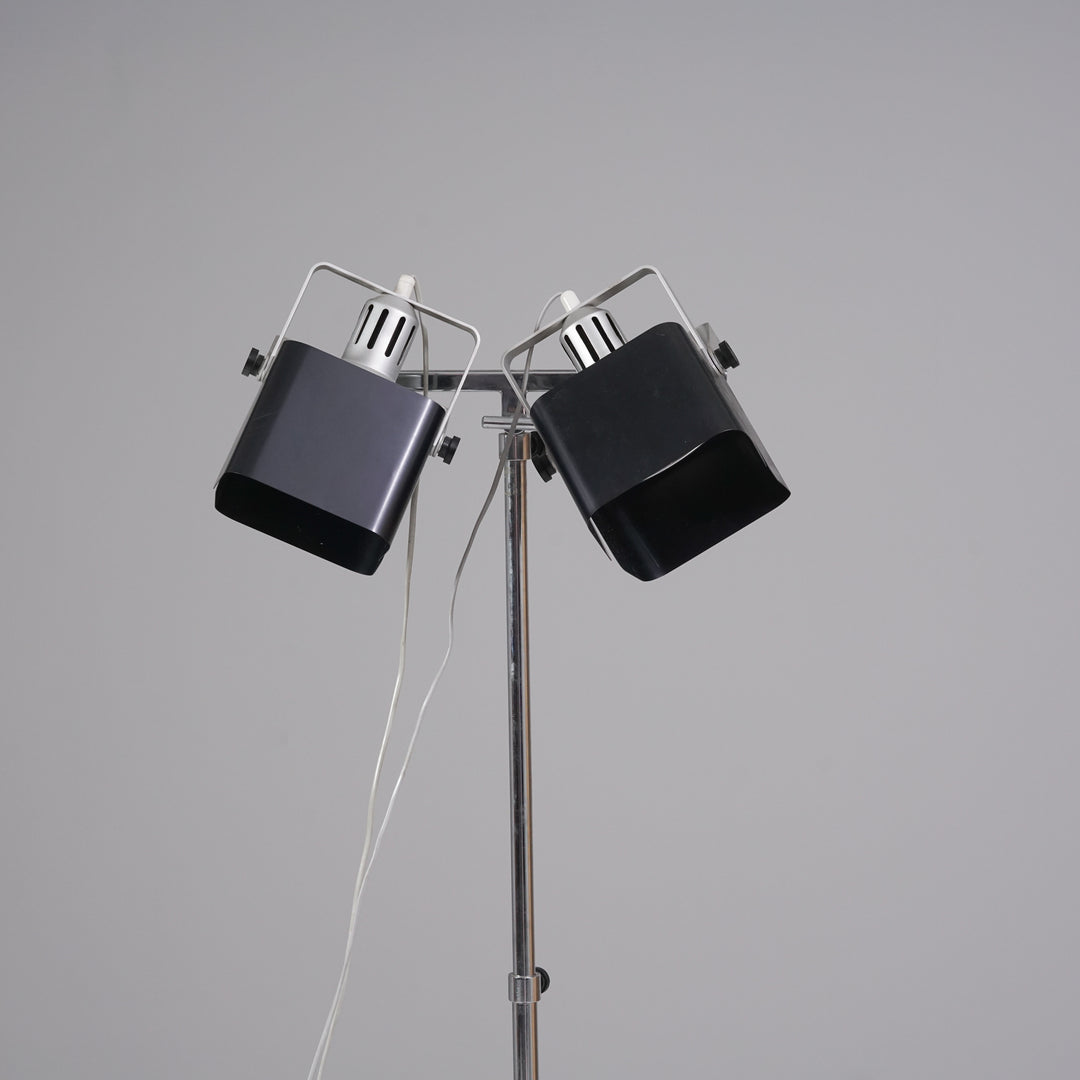 Floor light model 100E, Yrjö Kukkapuro, Haimi, 1970s