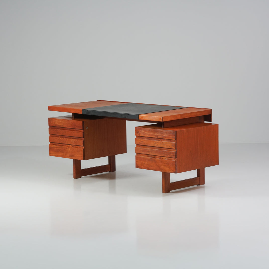 Model "Paletti" desk, Olavi Hänninen, Huonekalu Mikko Nupponen, 1960s