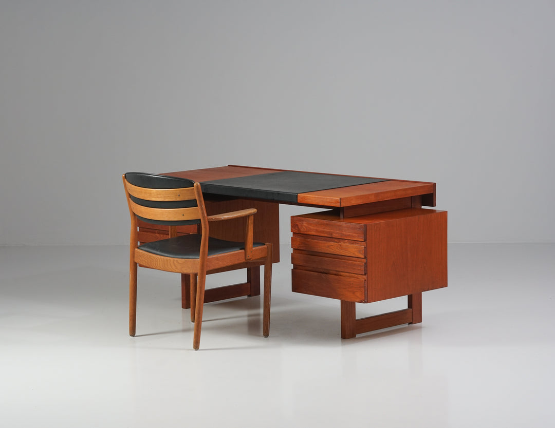 Model "Paletti" desk, Olavi Hänninen, Huonekalu Mikko Nupponen, 1960s