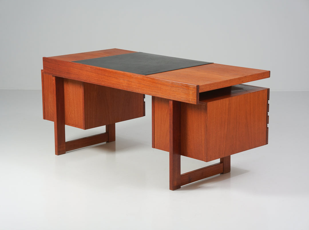 Model "Paletti" desk, Olavi Hänninen, Huonekalu Mikko Nupponen, 1960s