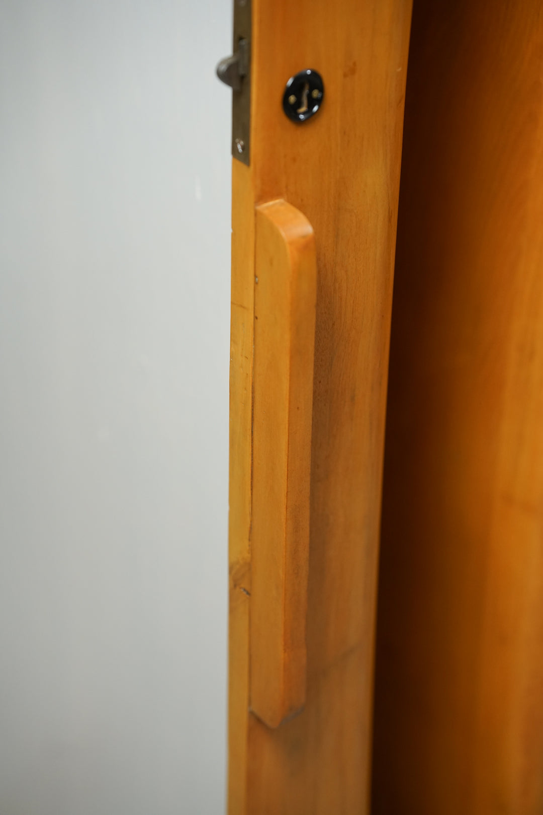 Wardrobe, Alvar Aalto, Oy Huonekalu- ja Rakennustyötehdas Ab, 1940s