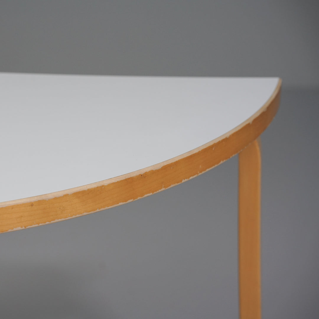 Malli 95 pöytä (4 kpl), Alvar Aalto, Artek, 2000-luvun alku