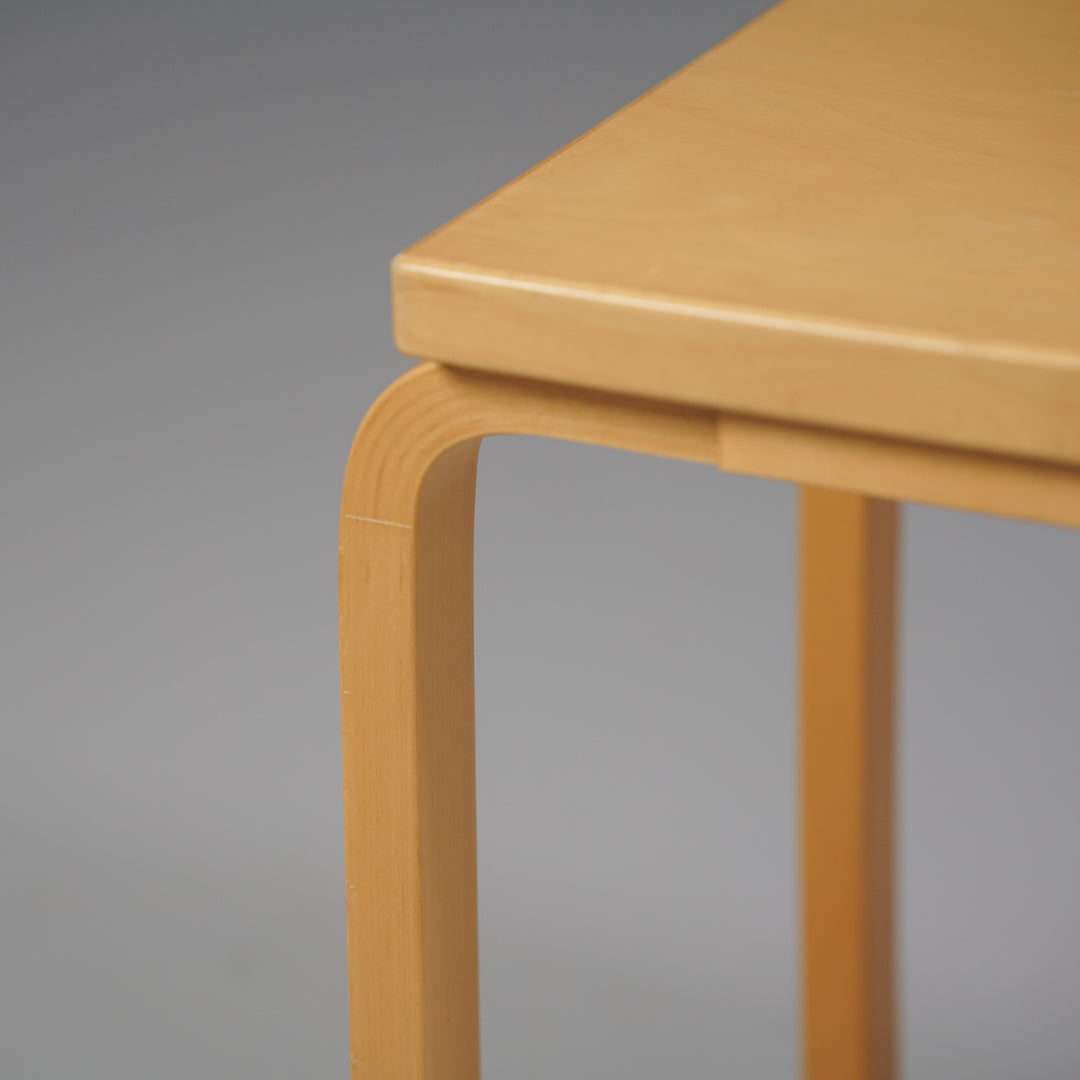 Model 88 A side table, Alvar Aalto, Artek, Late 20th century
