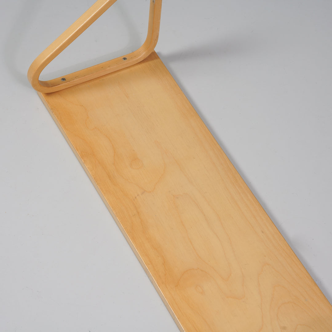 Model 112B wall shelf (2 pieces), Alvar Aalto, Artek, Late 20th century