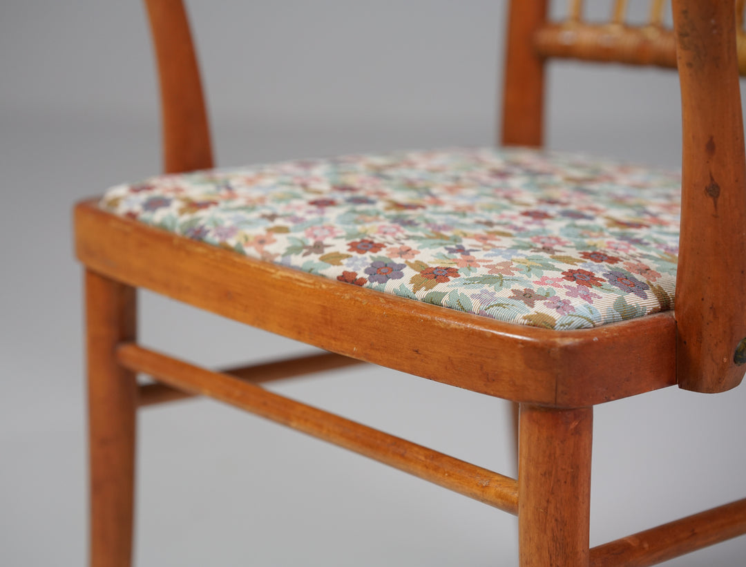 Pair of armchairs, Werner West, Keravan puusepät, Finland, 1940s