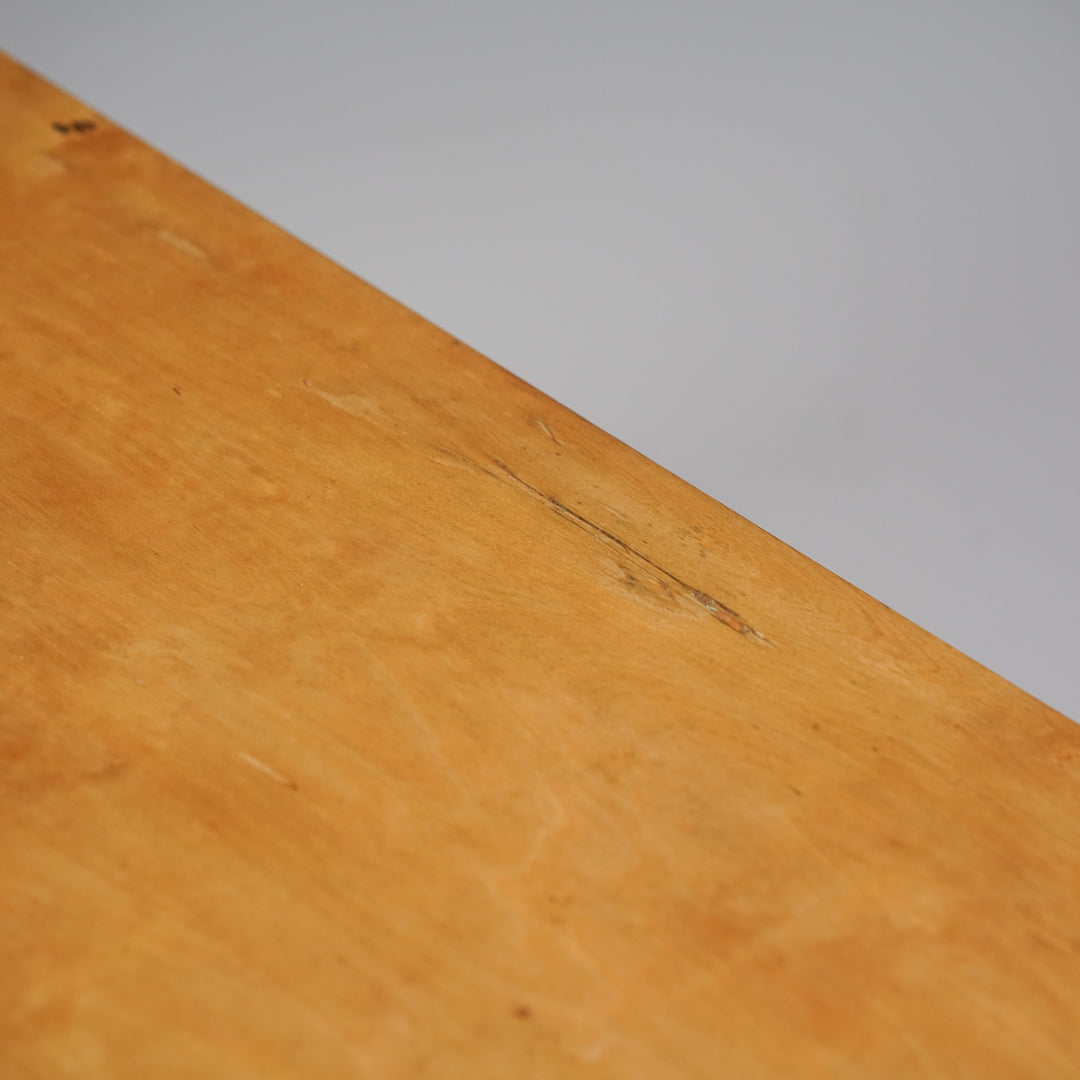 Children's table, Alvar Aalto, Oy Huonekalu- ja Rakennustyötehdas Ab, 1940s