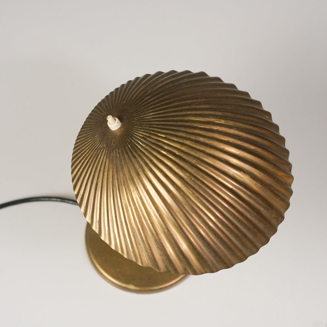 Model 5321 "Simpukka" table lamp,  Paavo Tynell, Taito Oy, 1930/1940s
