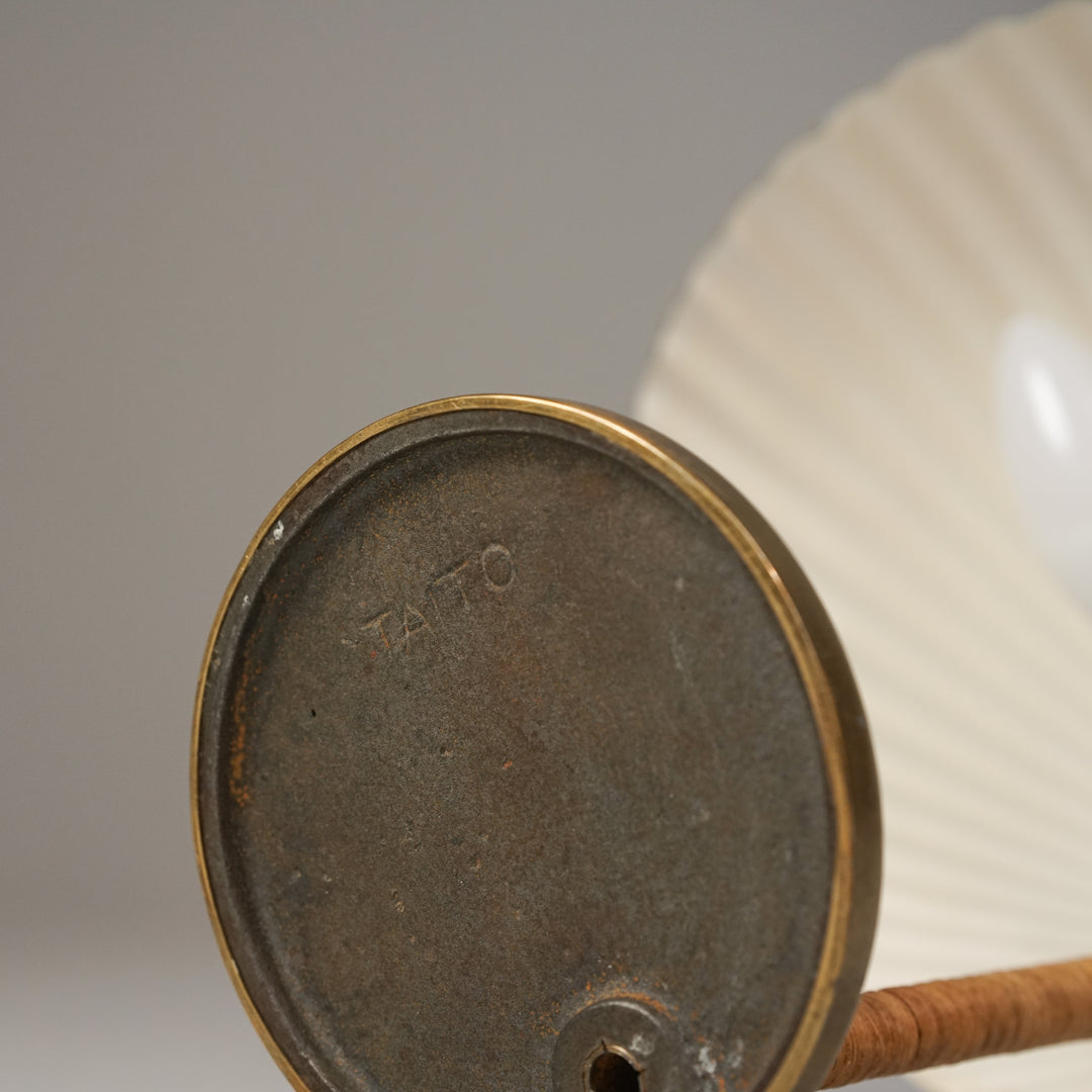 Model 5321 "Simpukka" table lamp,  Paavo Tynell, Taito Oy, 1930/1940s