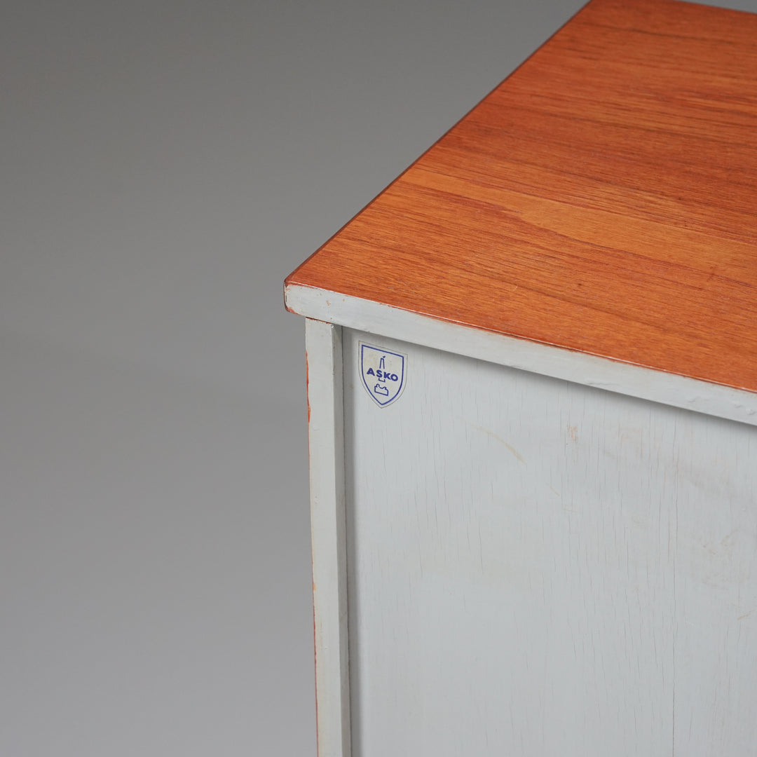 Pair of chest of drawers, Ilmari Tapiovaara, Asko, 1960s