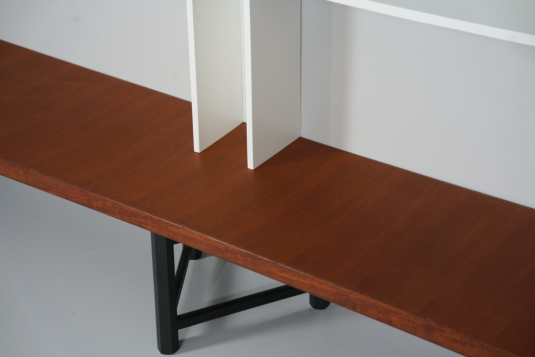 Bookshelf model "Välipala", Hiort af Ornäs, Huonekaluliike Mikko Nupponen, 1950s