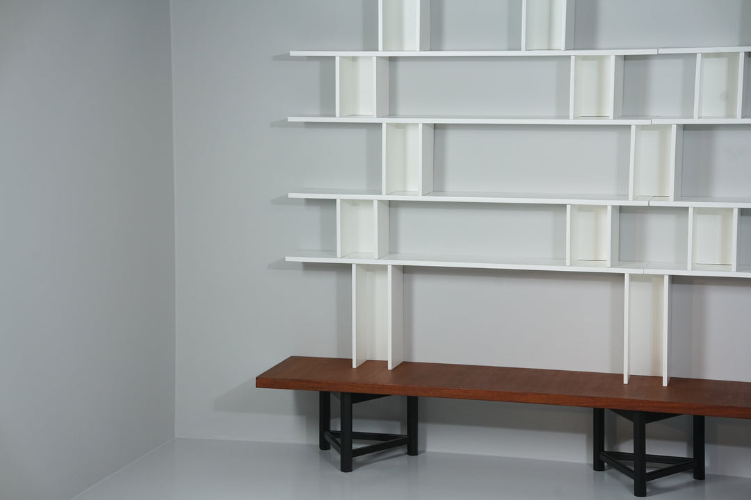 Bookshelf model "Välipala", Hiort af Ornäs, Huonekaluliike Mikko Nupponen, 1950s