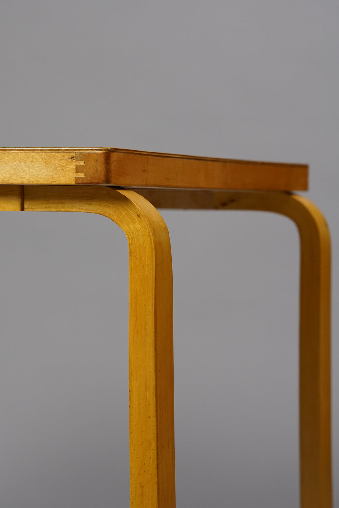 Pöytä malli 81C, Alvar Aalto, O.Y Huonekalu ja Rakennustyötehdas A.b, 30-luku