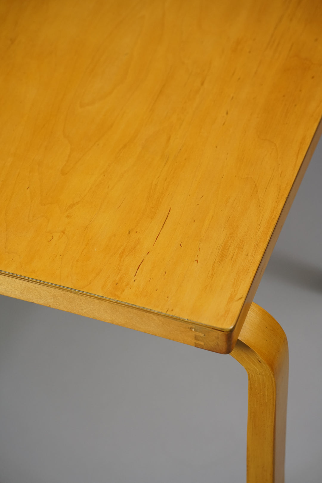 Pöytä malli 81C, Alvar Aalto, O.Y Huonekalu ja Rakennustyötehdas A.b, 30-luku