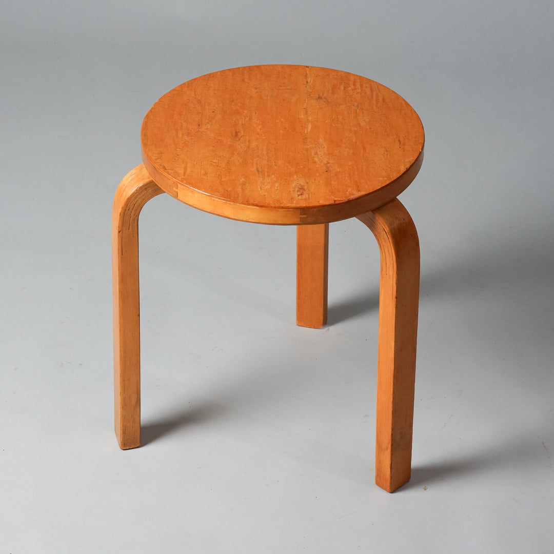 Stool model 60, Alvar Aalto, Oy Huonekalu- ja Rakennustyötehdas Ab, 1930/1940s