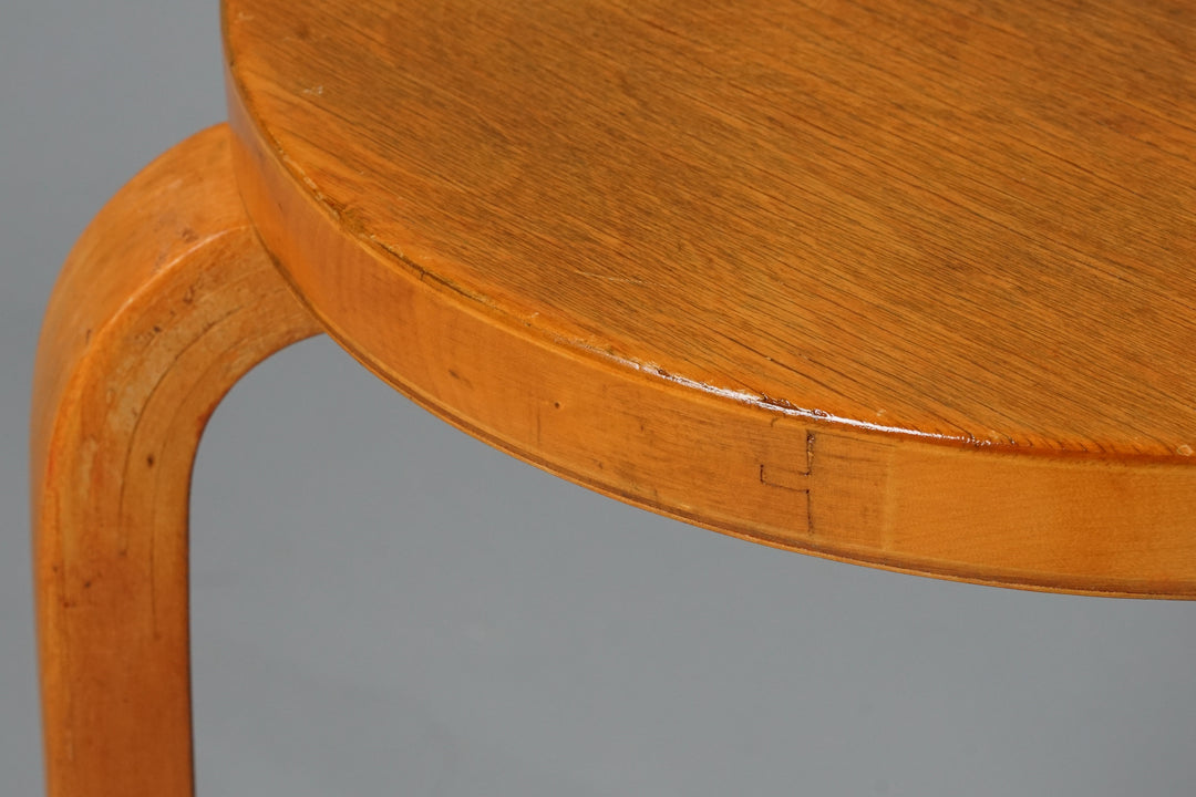 Stool model 60, Alvar Aalto, Oy Huonekalu- ja Rakennustyötehdas Ab, 1930/1940s