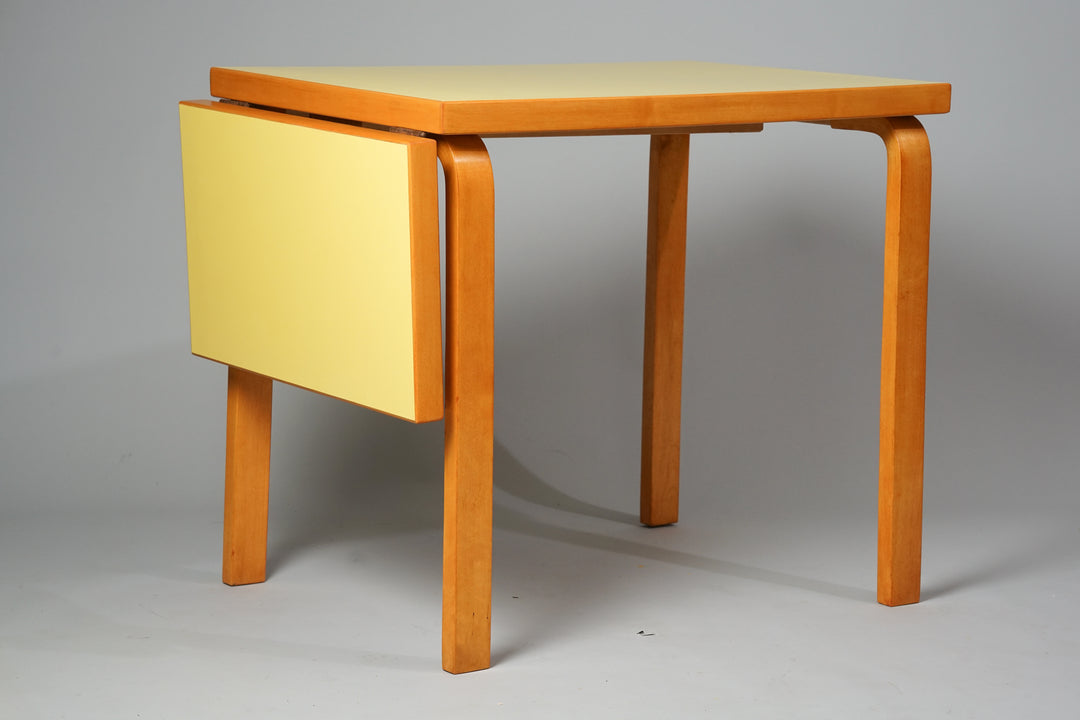 Table model DL 82,  Alvar Aalto, Oy Huonekalu- ja Rakennustyötehdas Ab, 1950s