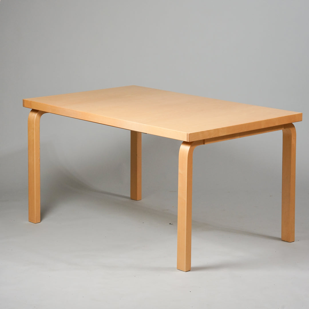 Model 97 extendable table, Alvar Aalto, Artek, Early 21st Century 