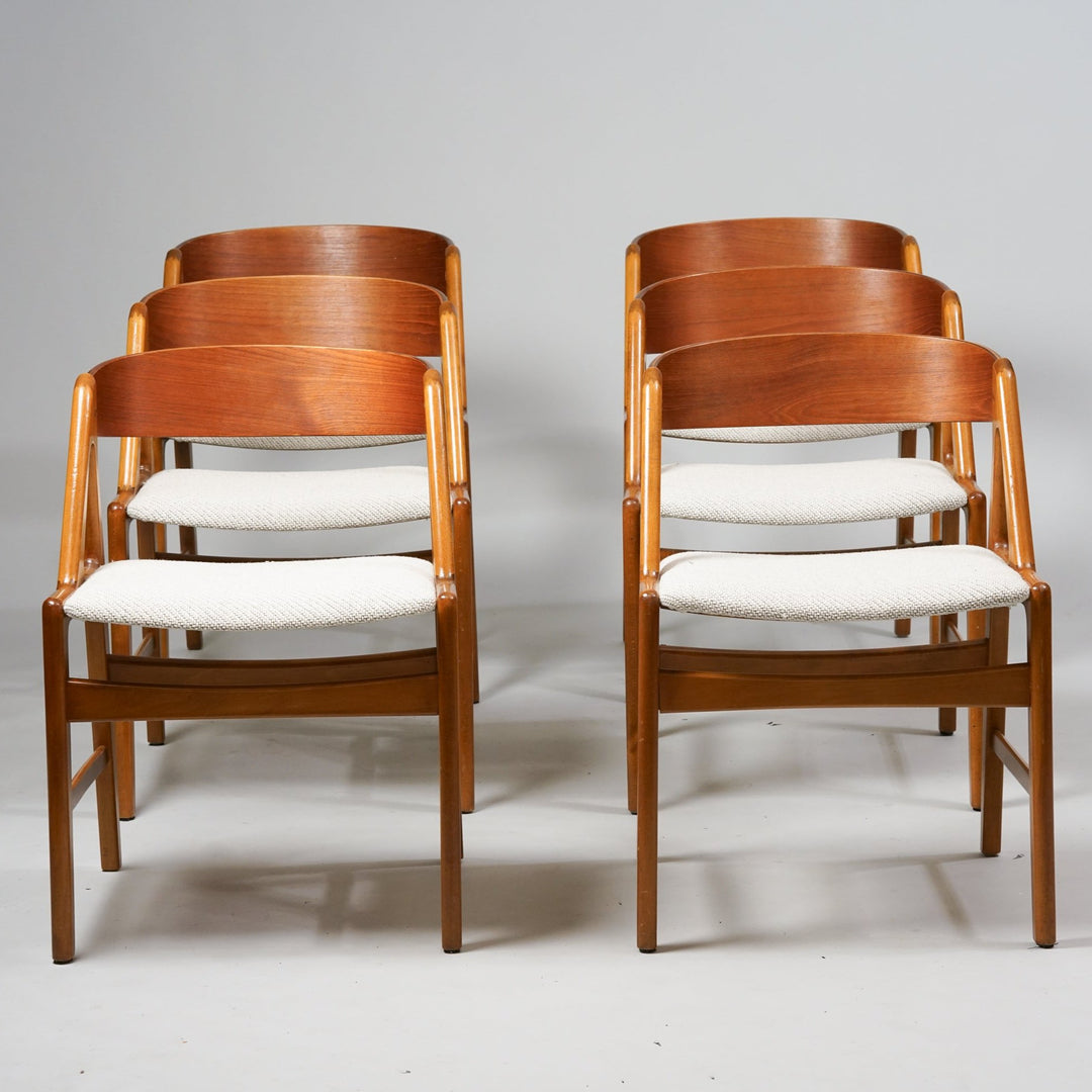 Dining chairs (6 pieces), Henning Kjaernulf, Denmark, 1960s