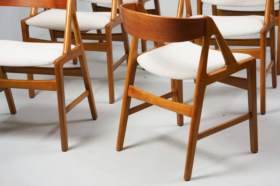 Dining chairs (6 pieces), Henning Kjaernulf, Denmark, 1960s