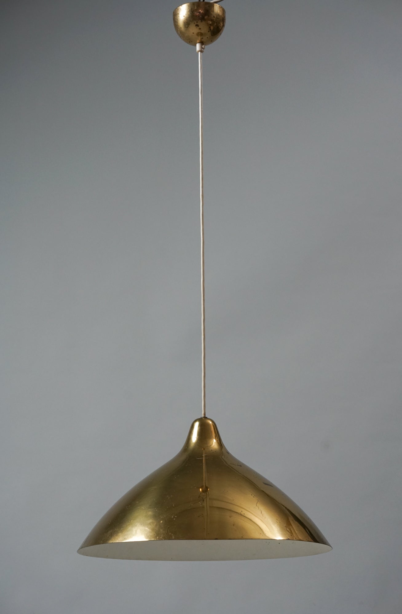北欧50年代　L. Johansson-Pape \"Lisa 450\" Orno Pendant model 450, Lisa Johansson-Pape, Orno, 1950s – Fargo