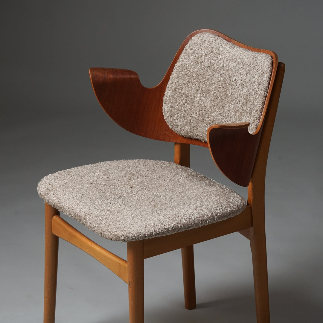 Chair model 107, Hans Olsen, Denmark, 1960s