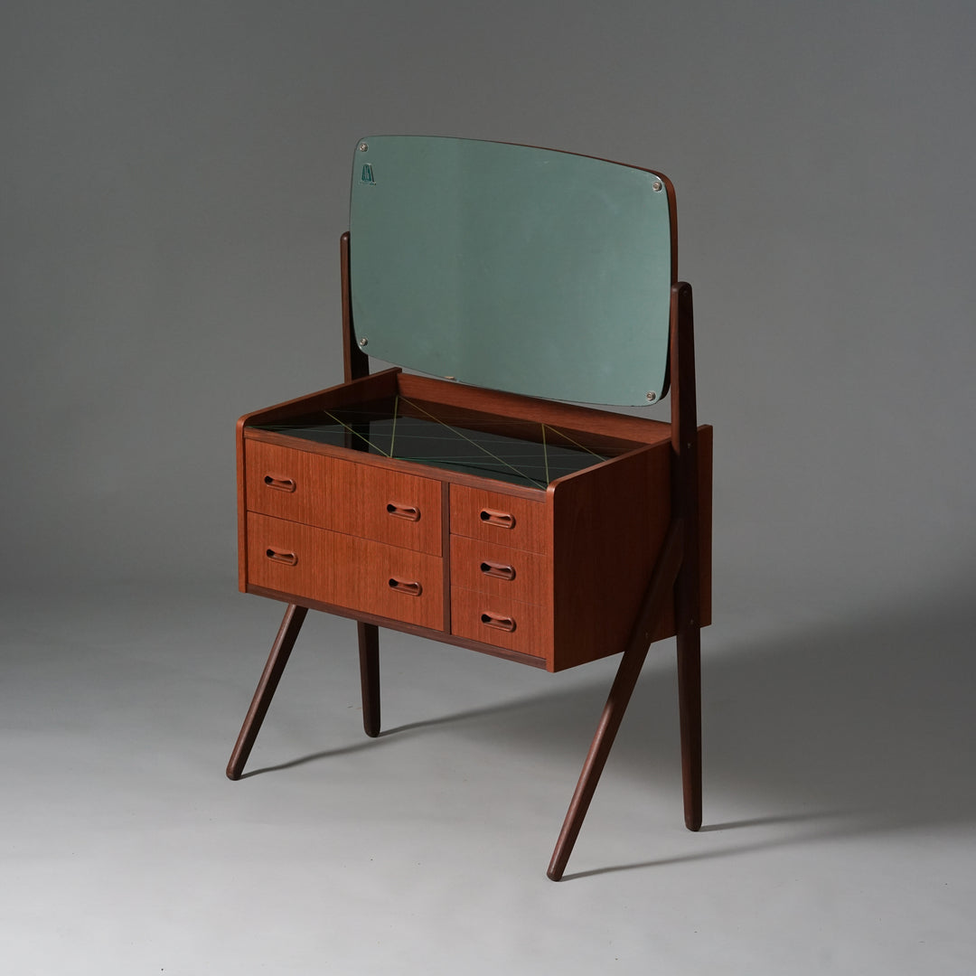 Vanity/Chest of drawers, AG Spejl Kobberbeskyttet, Denmark, 1960s