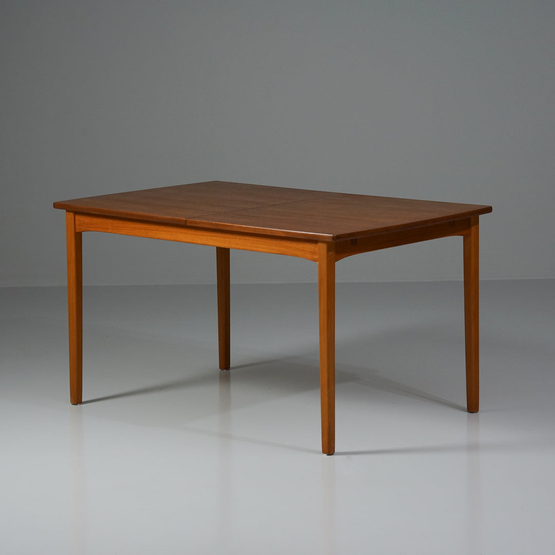 Extendable dining table, Sweden, 1950/1960s