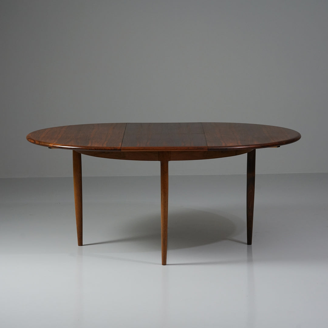 Extendable dining table model 15, Niels Otto Møller, J.L. Møller, Denmark, 1960s