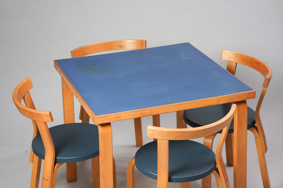 Pöytä ja neljä tuolia, Alvar Aalto, Oy Huonekalu- ja Rakennustyötehdas Ab, 50-luku