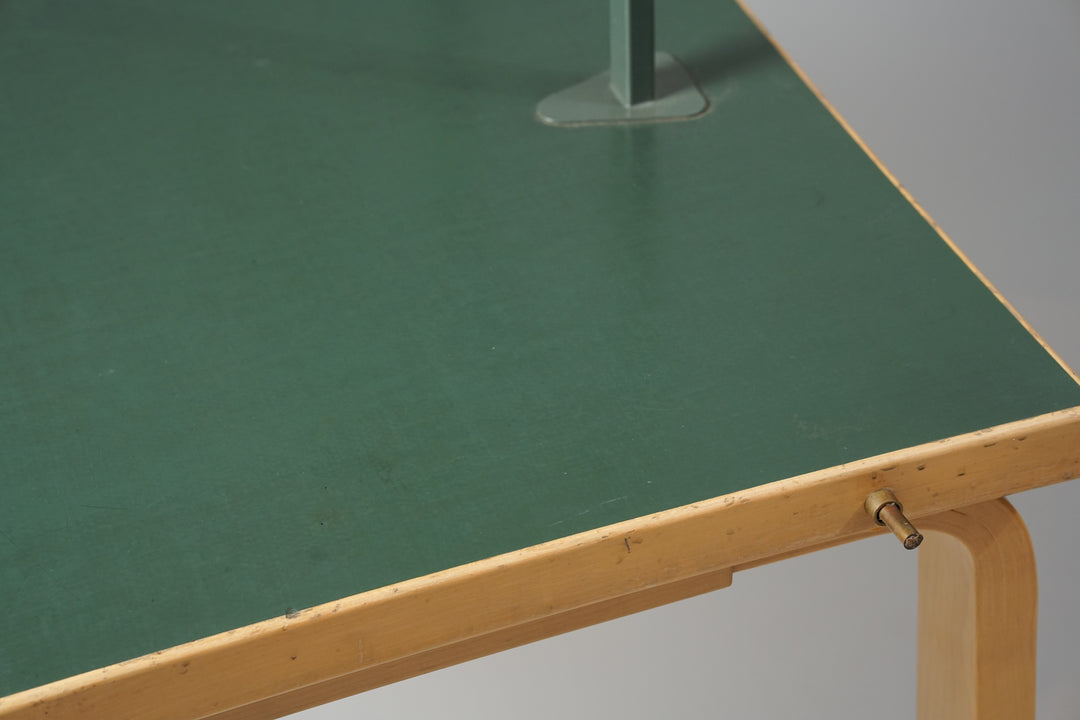 Kirjoituspöytä, Alvar Aalto, 60-luku