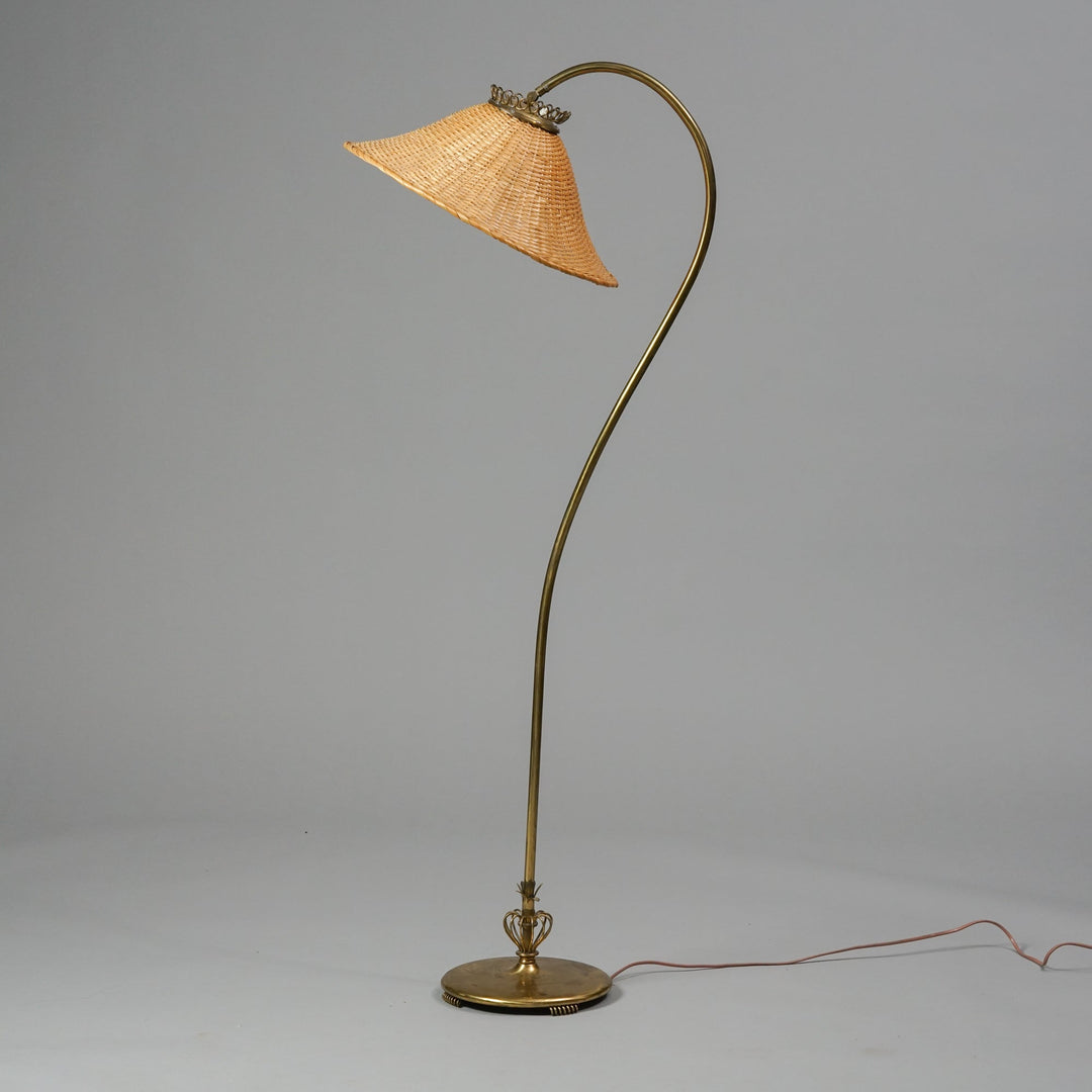 Floor lamp, attr. Taidetakomo Hakkarainen, 1940s