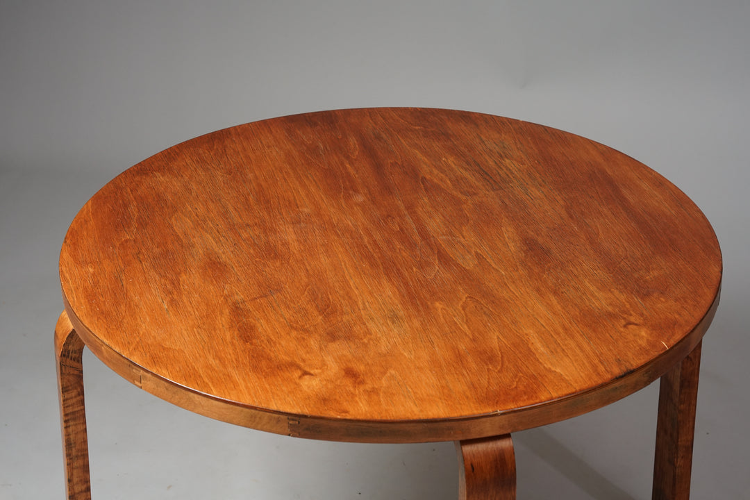 Rare coffee table, Alvar Aalto, OY Huonekalu- ja Rakennustyötehdas, 1930's