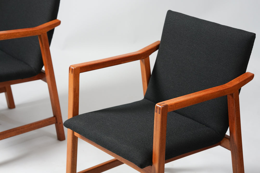 Light armchairs (2 pieces), model Korsika, Hiort af Ornäs, Puunveisto Oy, 1960s