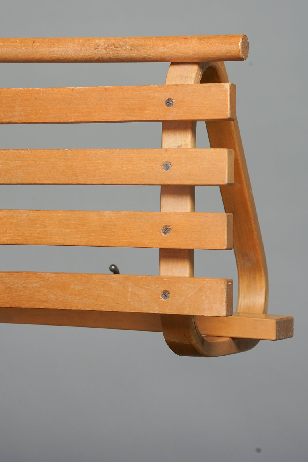 Coat rack, Alvar Aalto, Oy Huonekalu- ja Rakennustyötehdas Ab, 1950s