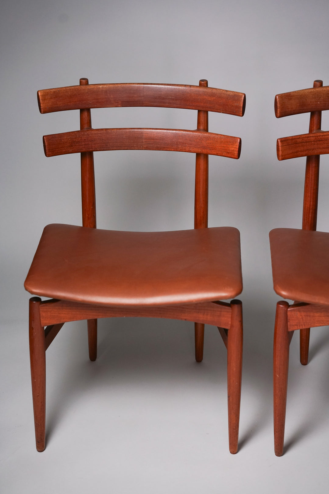 Dining chairs (4 pieces), Poul Hundevad, 1960s