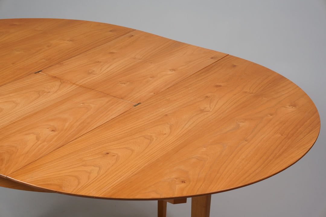  Round extendable dining table, Keravan Puusepät, 1940/1950s