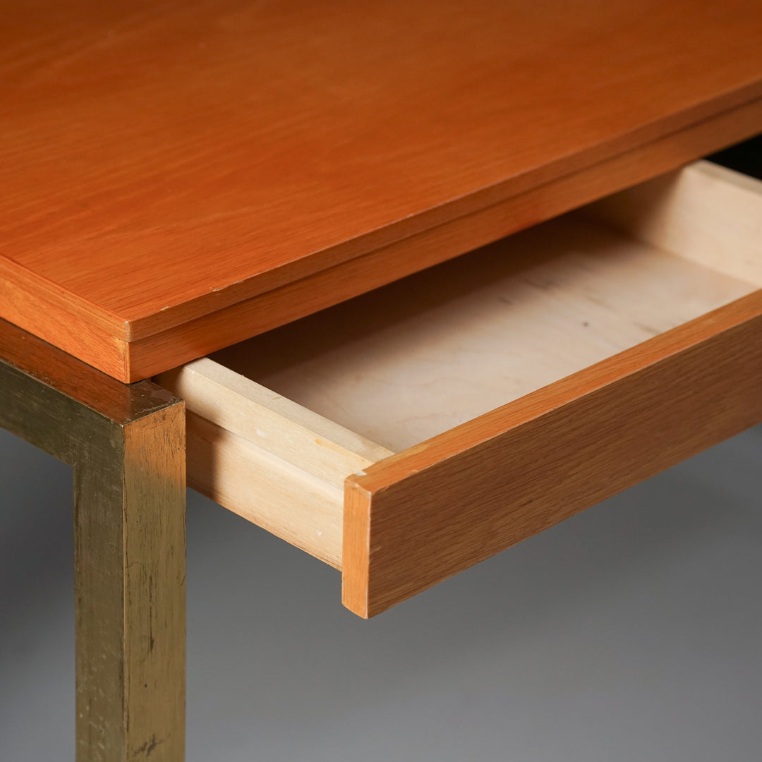 Työpöytä, Arkkitehtitoimisto Veikko Voutilainen, 1965