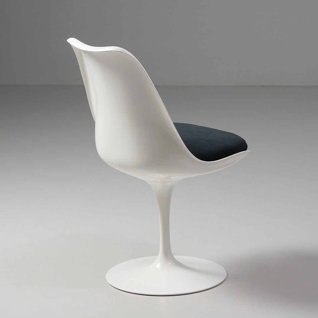 Tulppaani tuolit (6 kpl), Eero Saarinen, Knoll, 1900-luvun loppupuoli
