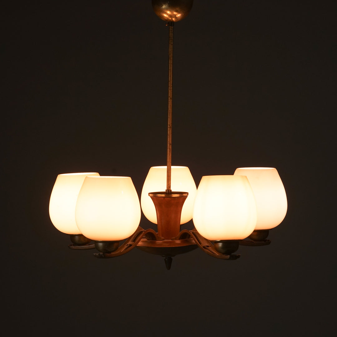 Kattovalaisin malli 1256/3, Paavo Tynell, Taito Oy, 30/40-luku