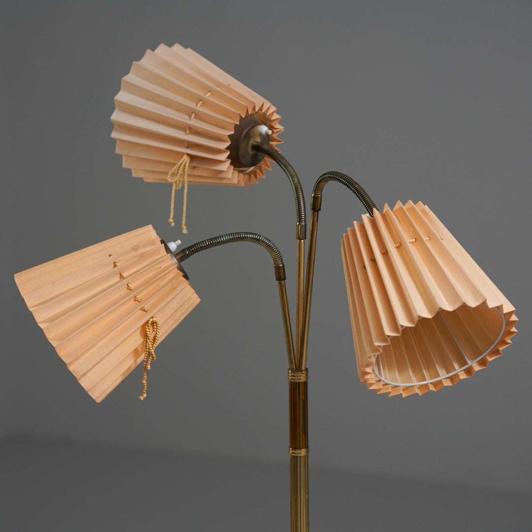 Lattiavalaisin, Suomi, 50-luku