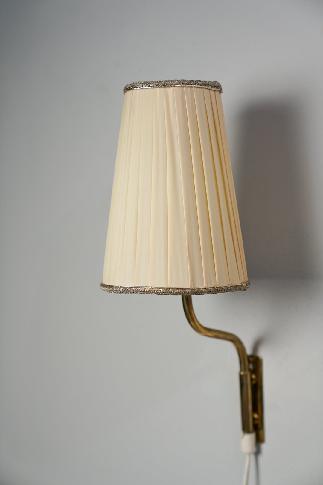 Pair of wall lights, Valinte, 1950s