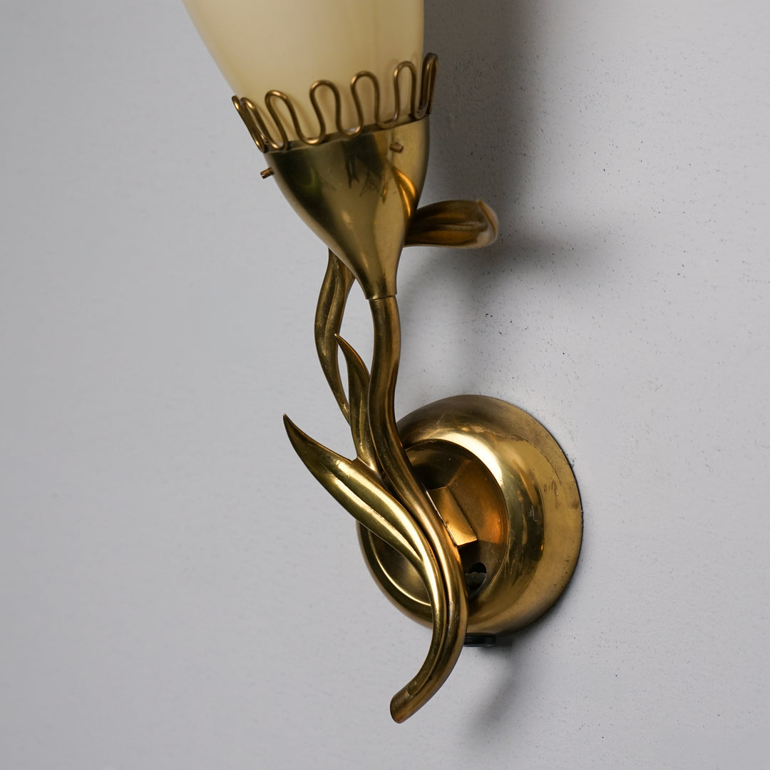 Pair of model 71020 wall lights, Mauri Almari, Idman, 1950s