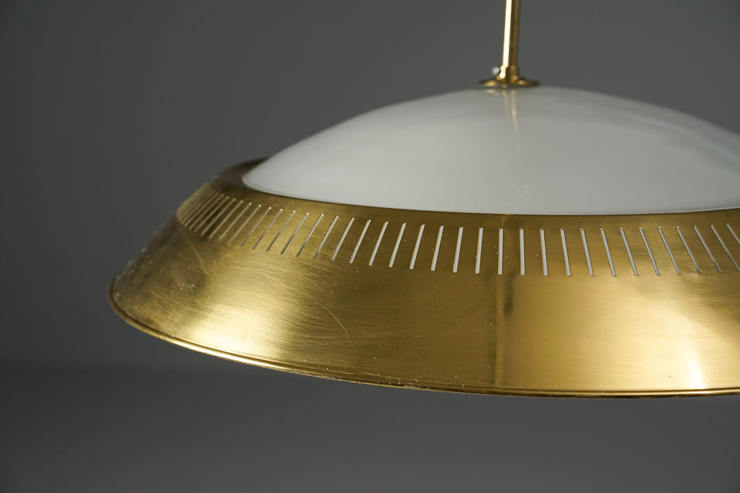 Harvinainen malli 61-102 kattovalaisin, Lisa Johansson-Pape, Orno, 50-luku